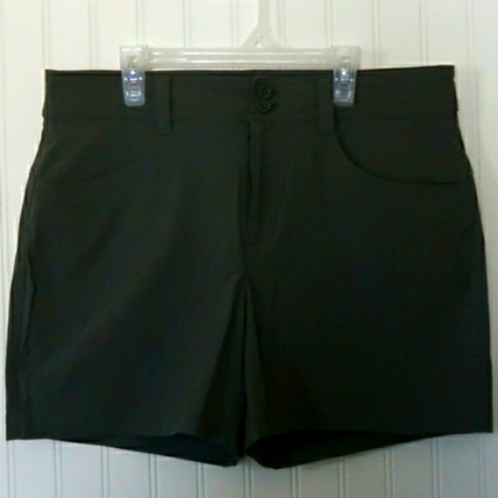 Eddie Bauer Womens Active Sporty Chino Shorts Size l2 Green
